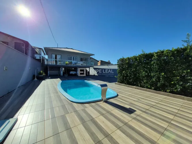 Casa em Serraria - São José, SC