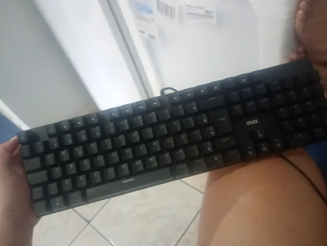 Teclado mecânico Dazz
