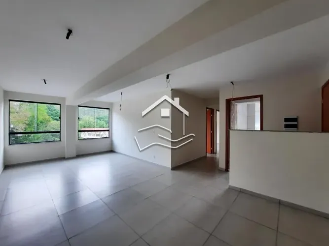 Apartamento- Petrópolis, Corrêas