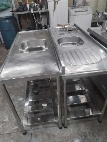 Vendo pia toda inox medida 1.30x60x90 pronta entrega 