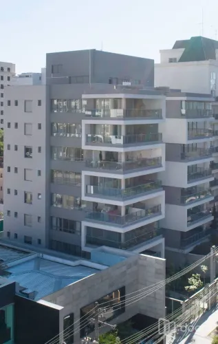 Apartamento em Jardim Paulista com 315.76 m² , 3 quarto(s) , 3 suíte(s) , 4 vaga(s).