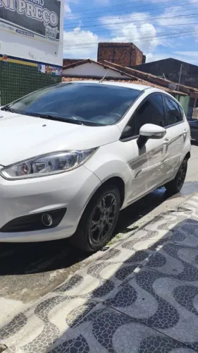 Ford Fiesta SE 1.6 8V Flex 5P 2014