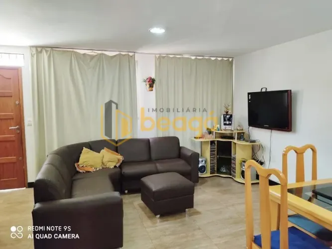 Casa Geminada Coletiva com 3 quartos à venda em Belo Horizonte