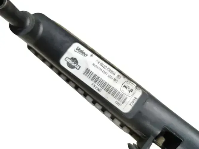 Radiador Nissan Sentra 2.0 2009 2010 2011 2012 Detalhe