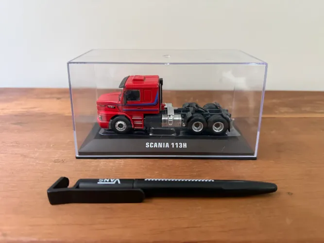 Miniatura Scania 113H escala 1/64