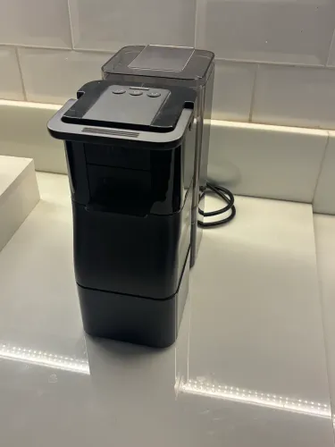 CAFETEIRA TRÊS CORAÇÕES POP PLUS