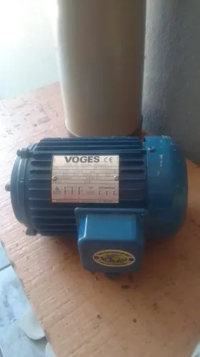 MOTOR DE INDUÇÃO TRIFÁSICO