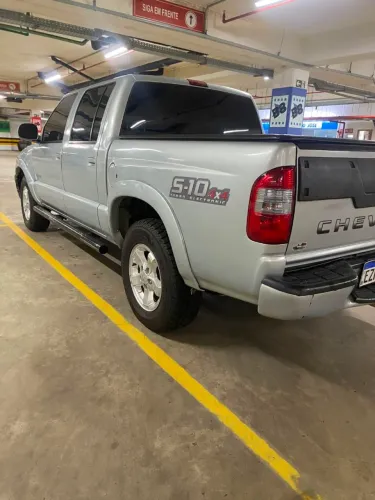 Chevrolet S10 P-up Colina 2.8 TDI 4x2/4x4 CD Dies. 2011