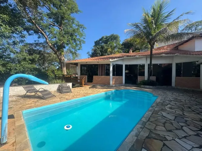 Sitio em área de Sítios em Betim