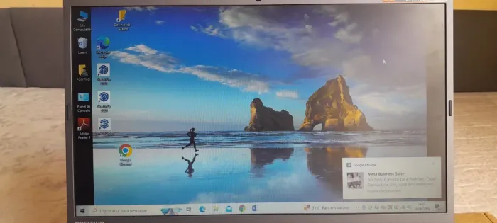 Notebook vendo com urgência 