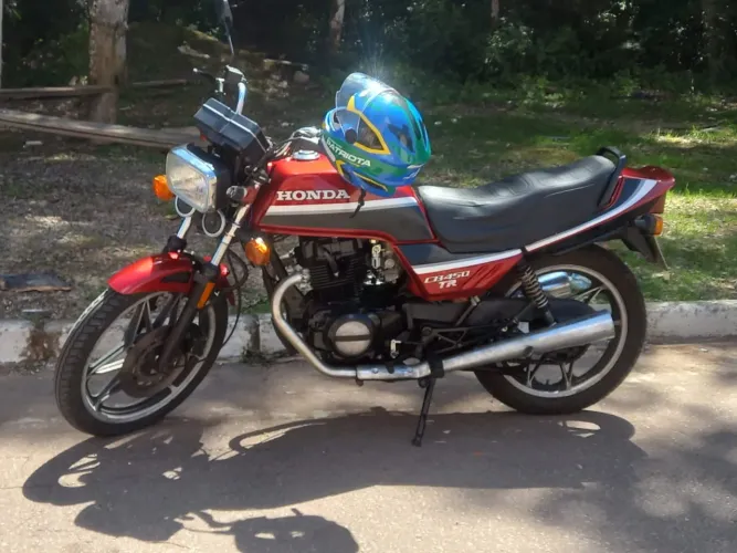 CB 450 TR (Restaurada) 