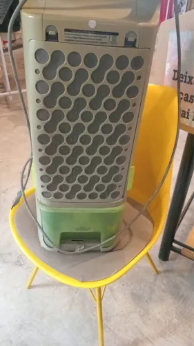 Climatizador Ar Cônsul 110 sem controle 