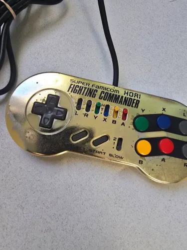 Controle Snes Super Famicom Hori Fighting Commander