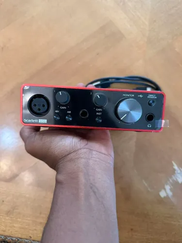 Interface áudio Focusrite