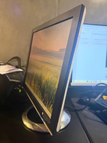 Monitor LG Flatron L1740PQ 17? LCD com HDMIVGA - Ler Descrição