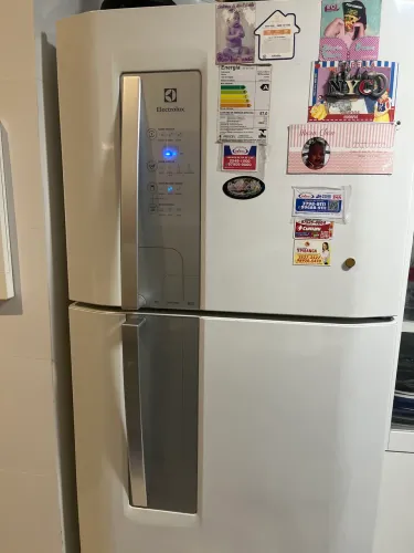 Geladeira Electrolux frost free 440