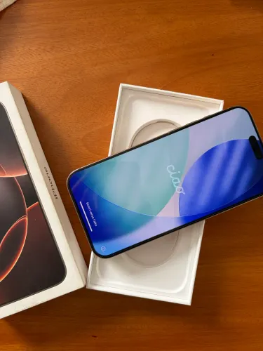 iPhone 16 Pro Max