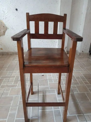 Cadeira de Madeira para criança