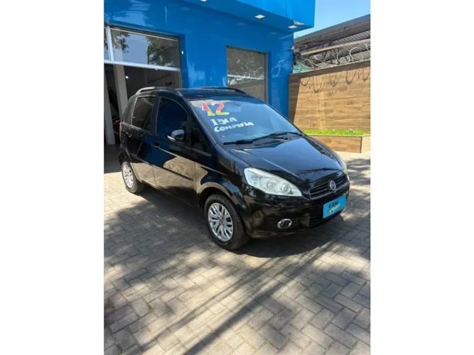 Fiat Idea Attractive 1.4 Fire Flex 8V 5P 2012