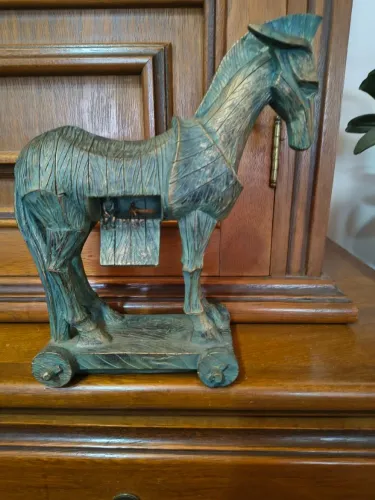 Antiga Estatueta Cavalo de Troia - Ver Descrição
