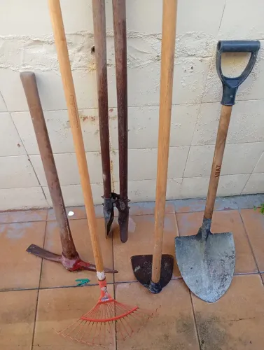 Kit c 5 ferramentas p obras ,jardim ou casa
