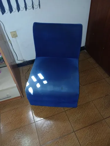 Puf azul(falar com marilda *)