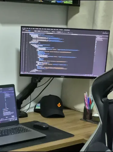 Monitor AOC Led 24'' + (Braço Articulado de Brinde)