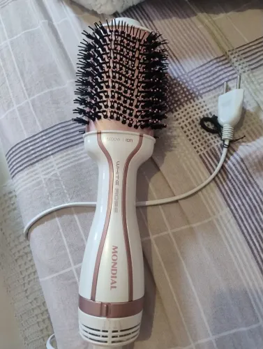 Vendo escova secadora nova com nota fiscal e Manual, nunca usada 