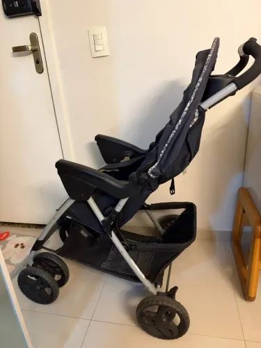 Carrinho de Bebê Graco Azul-Marinho
