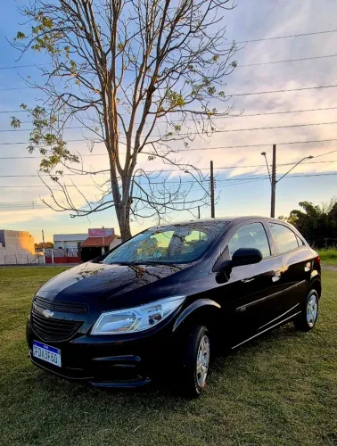Chevrolet Onix Hatch LS 1.0 8V Flex Power Mec. 4P 2016