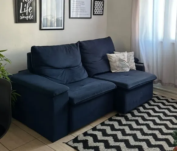 Sofa retratil com suporte para bebidas reclinável