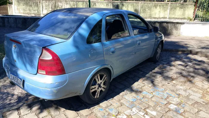 Chevrolet Corsa Sedan 1.0 MPFI 8V 71cv 4P 2002