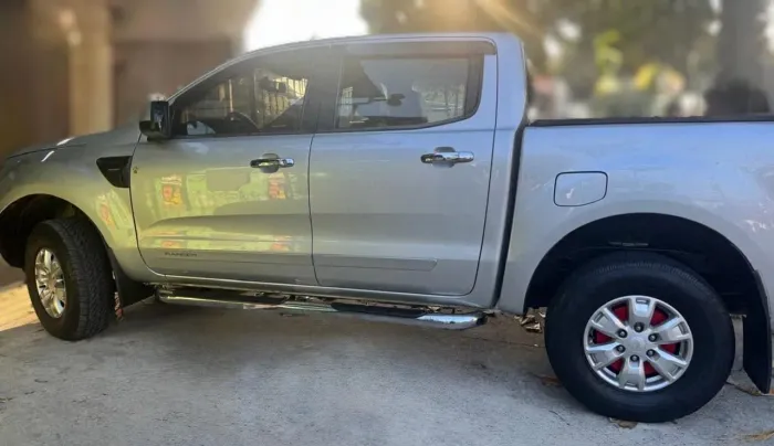 Ford Ranger XLS 2.5 16V 4X2 CD Flex 2014
