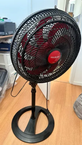 Ventilador de pé