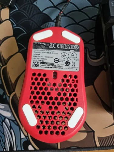Mouse HyperX e Teclado Redragon