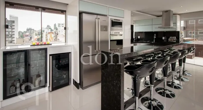 Cobertura residencial à venda, Bela Vista, Porto Alegre.