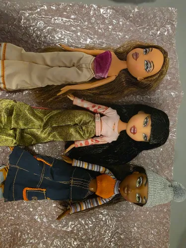 BONECAS BRATZ YASMIN JADE SASHA 20 ANOS Yearz Special Anniversary Edition 2021