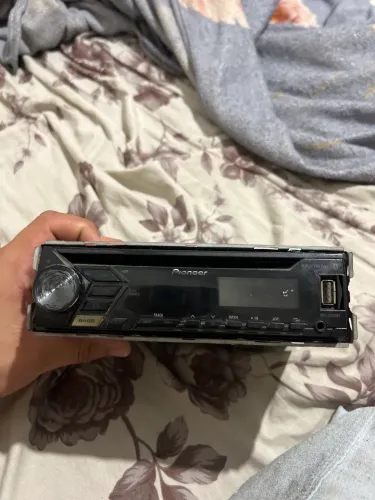 Pioneer deh 2040bt