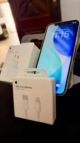 IPHONE 12 COM 256G E 98% DE BATERIA CABO E CARREGADOR NOVOS ORIGINAIS 