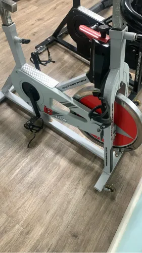 Bike spinning Schuwim excelente estado