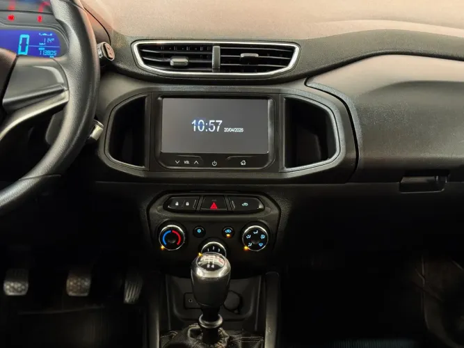 Chevrolet Onix Hatch LTZ 1.4 8V Flex Power Mec. 4P 2014