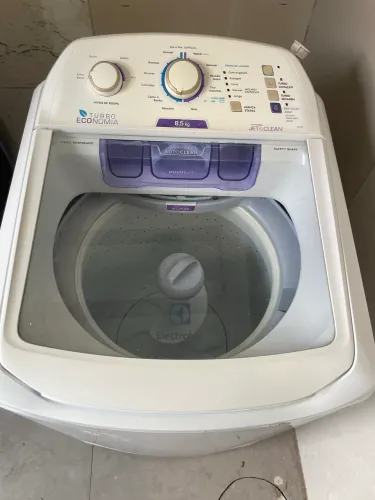 Máquina de lavar Eletrolux 8,5kg (entrego)