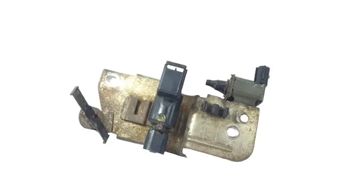 Válvula Solenoide Do Motor Mazda 626 1992 A 1997 Detalhe 