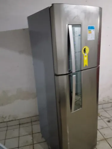 Geladeira Electrolux Frost Free 400 litros gelando perfeitamente