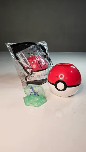 Pokebola Regador Terapagos Mc Donalds
