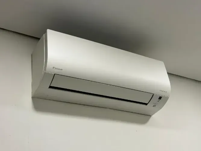 Ar Condicionado Daikin RKP09S5VL