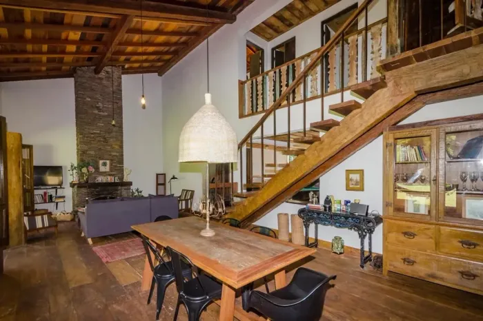 Casa à Venda - Ouro Velho Mansões, 5 Quartos, 400 m2