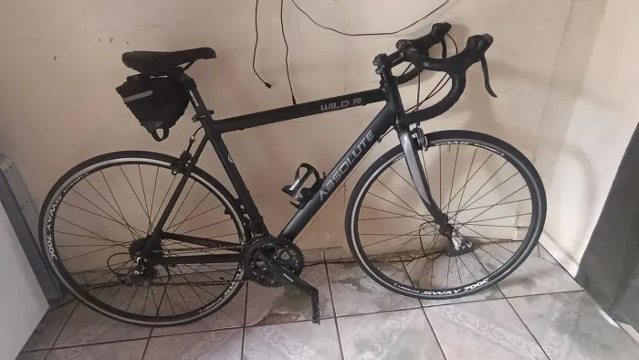 Bicicleta speed absolute quadro 52