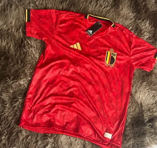 Camisas tailandesas  