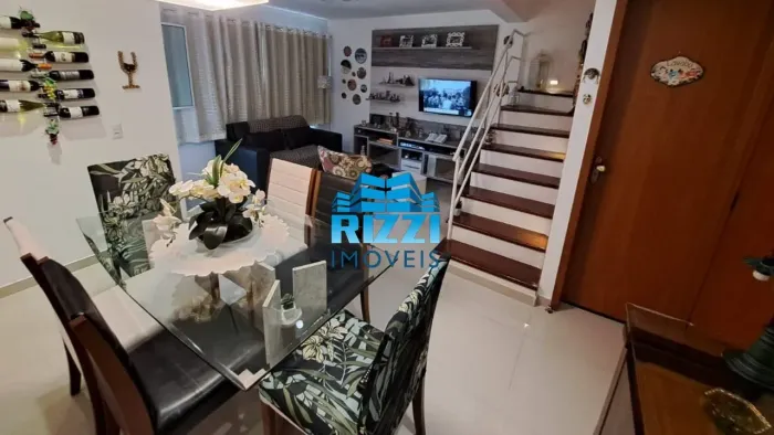 Casa Triplex - Condomínio fechado e totalmente residencial - Tanque - Rio de Janeiro - RJ